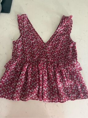 American Eagle Floral V-Neck Ruffle Tank Top - Red